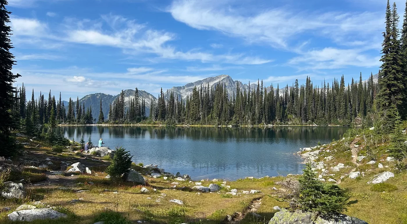 Mount revelstoke canada lake eva
